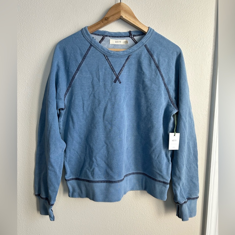 NWT AE77 $98 Distressed Crew Neck Pullover Sweatshirt Blue 100% Cotton Size S